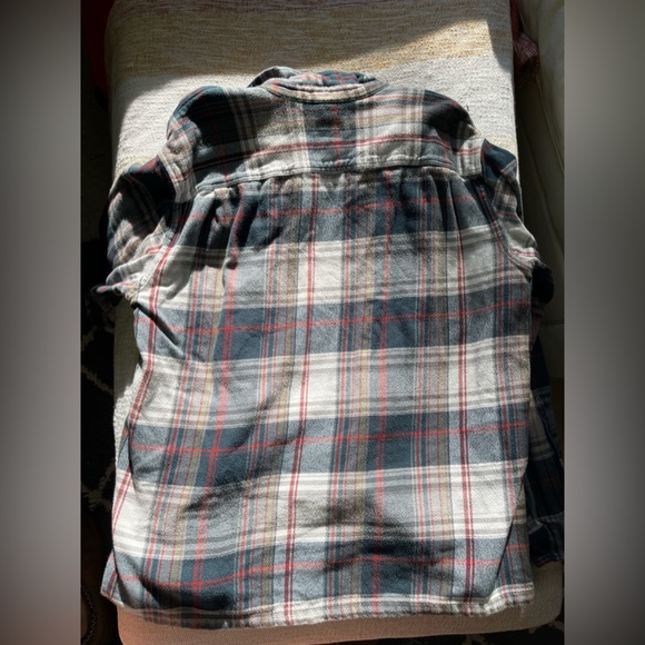 NWOT PATAGONIA FLANNEL UNISEX - Picture 3 of 3